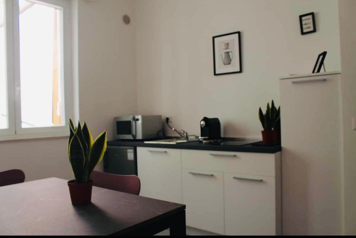 Garden Apartment Бари Экстерьер фото